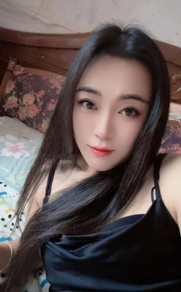 吴中长腿兼职御姐