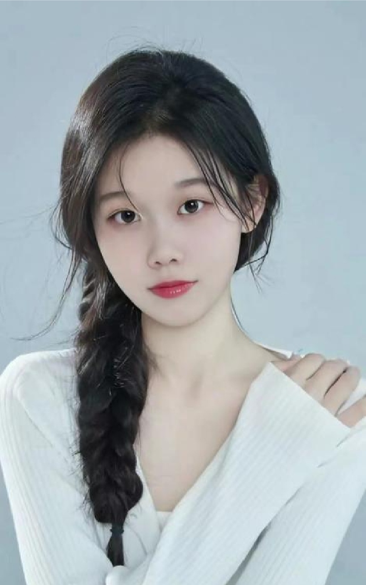 南山区粉嫩多汁的米儿