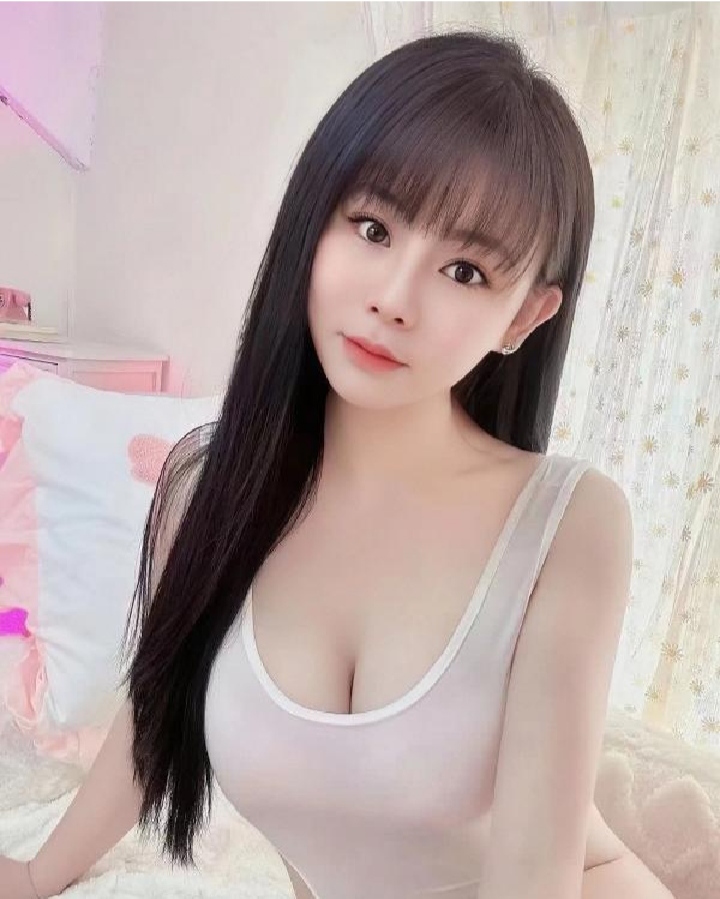 天河大奶嫩妹佳妮