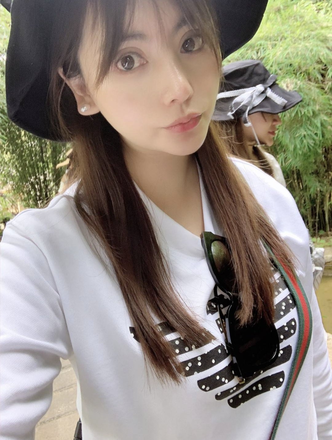 天河性感欧阳娜娜