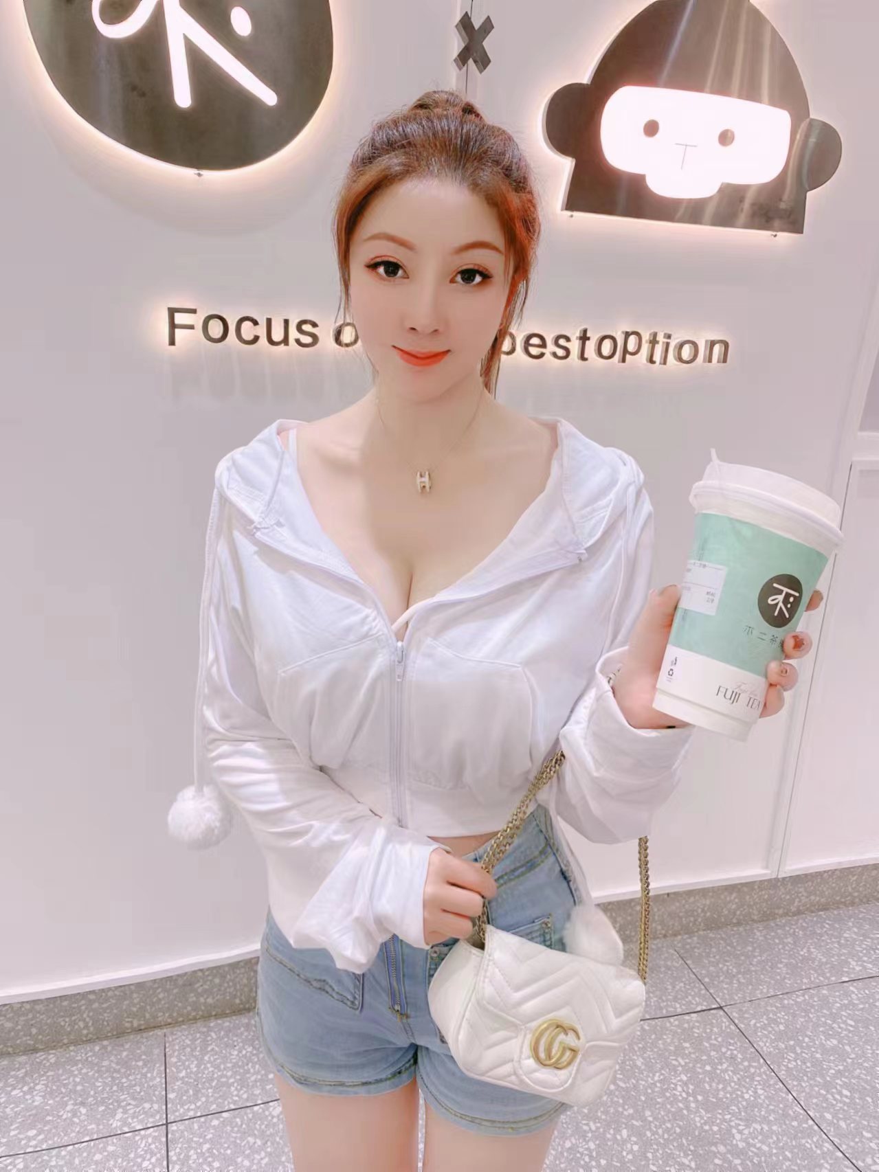 身材不错的妹子