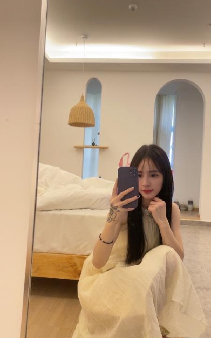 蜀山身材极品美妞