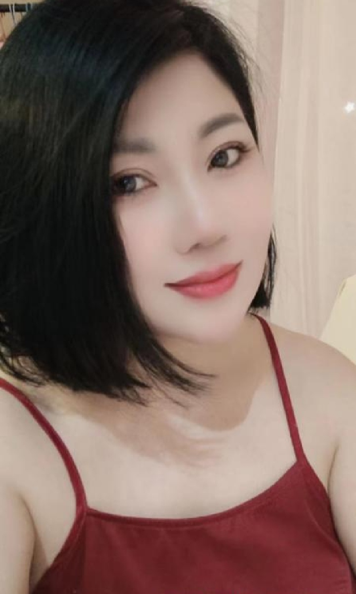 宝安巨乳肥臀燕子