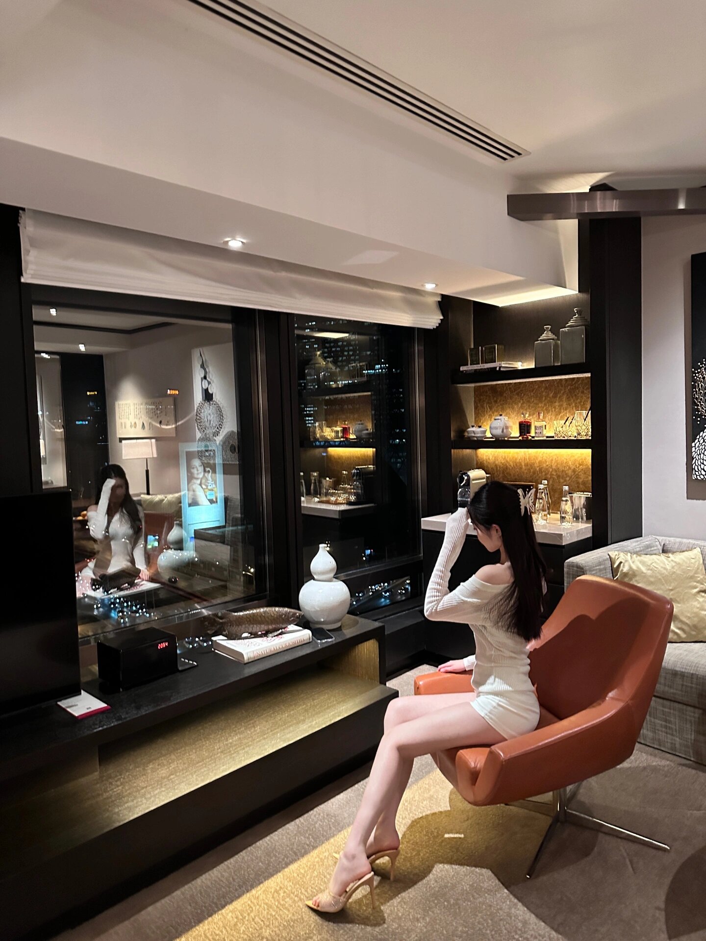 妹子个人，偶尔兼职