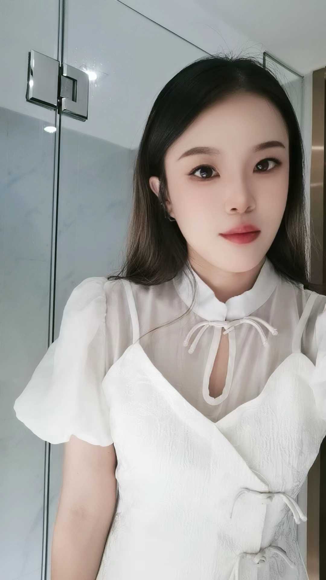 值得试试的妹妹