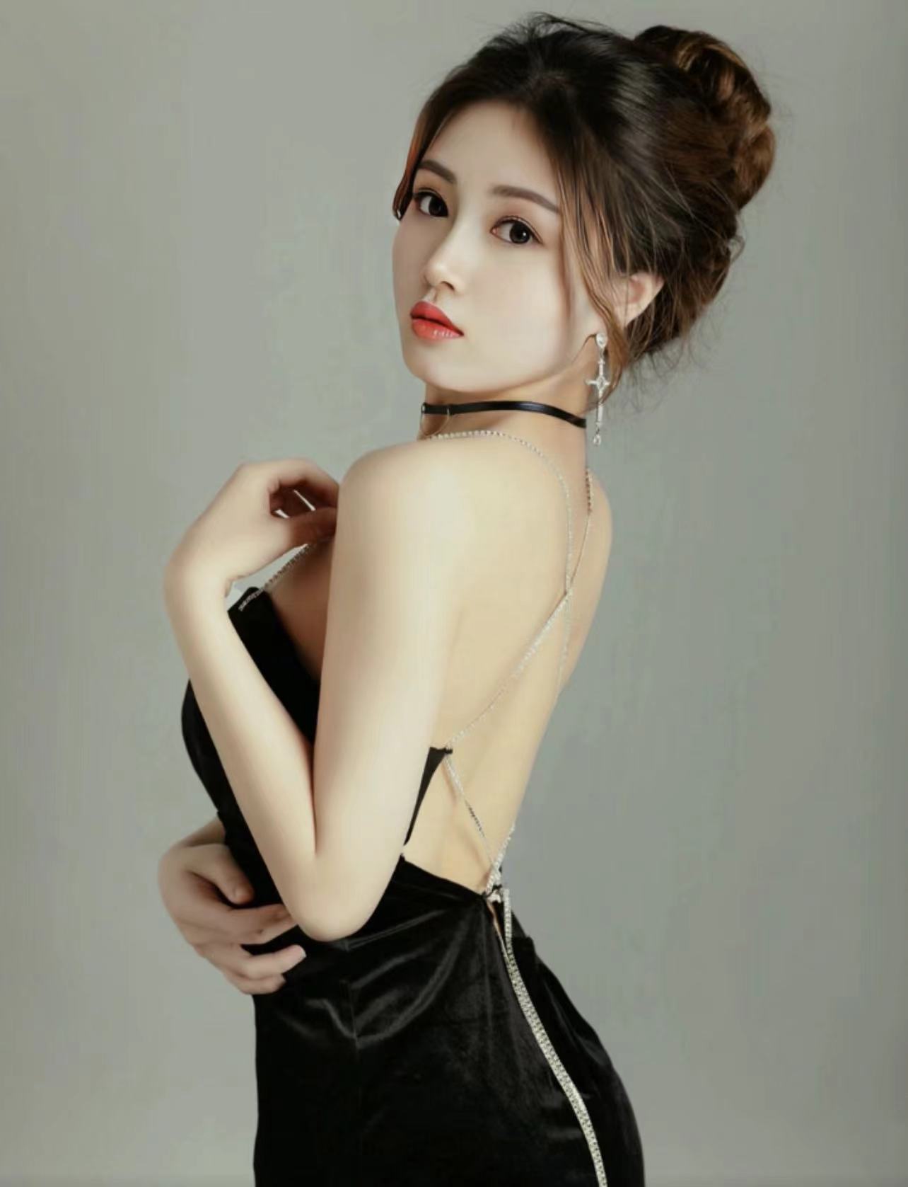 性感的小萌妹妹