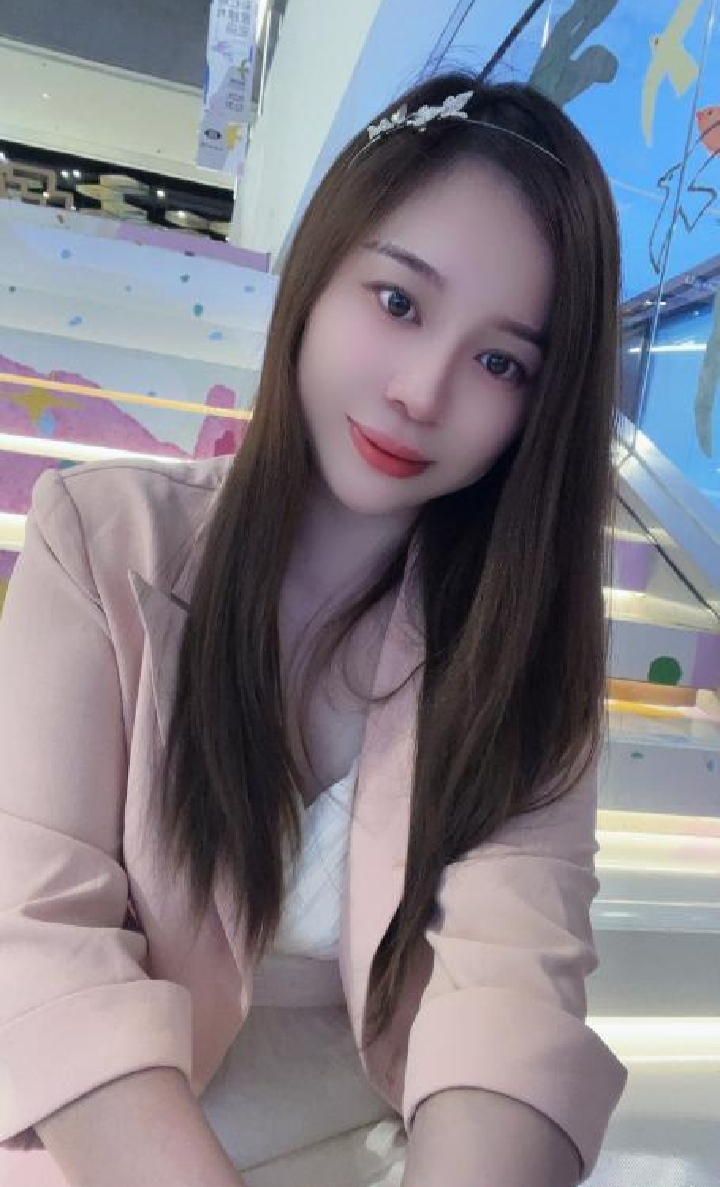 天河小美妇白嫩童童