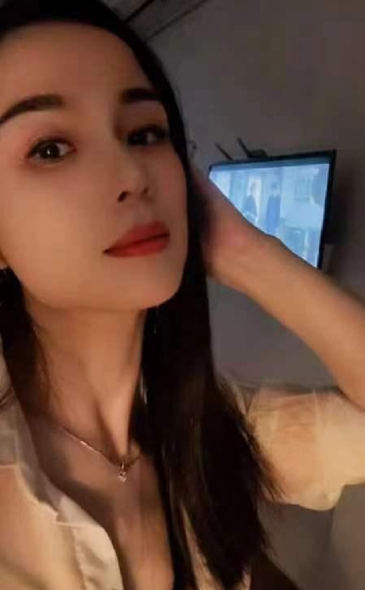 福田白嫩诱惑大翘臀美眉