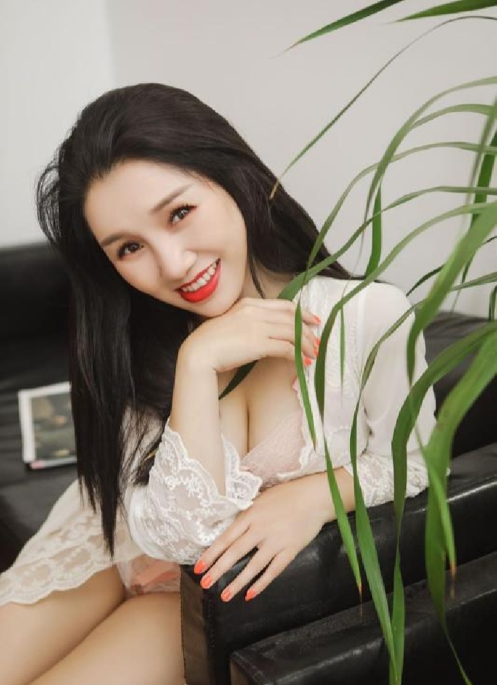 钟家村丰满诱惑小嫂子