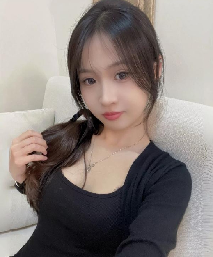 浦东美妞新人雪梨