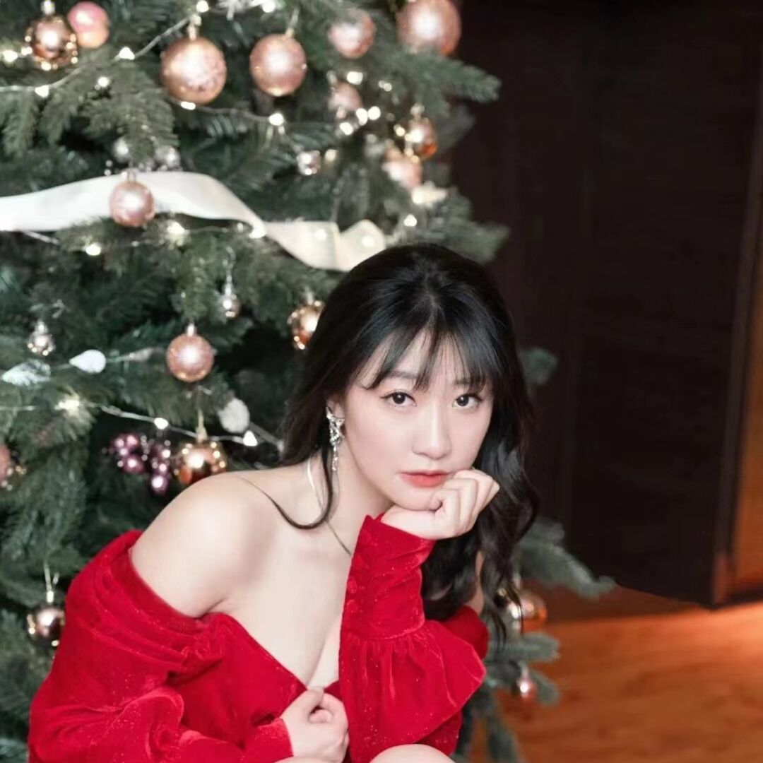 身材高挑的大美女