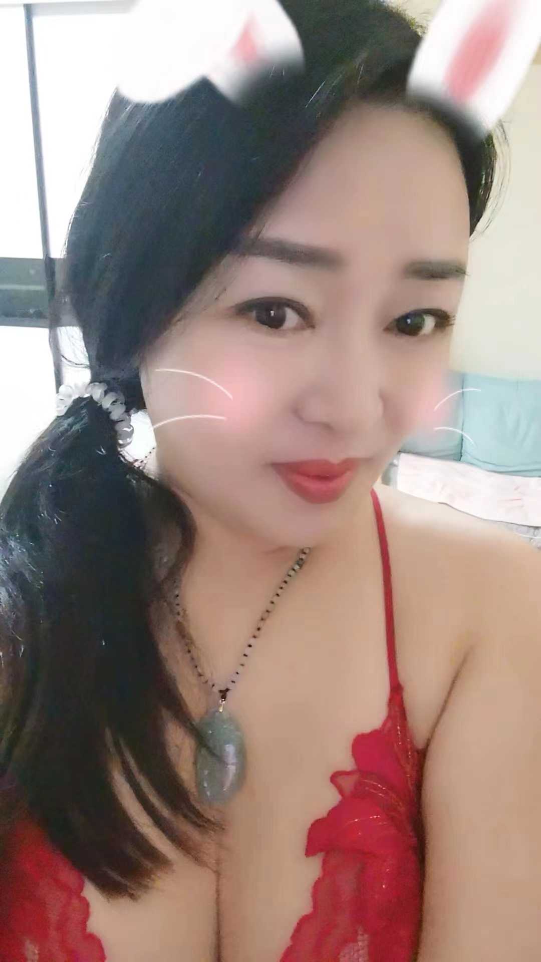 性格温柔服务耐心