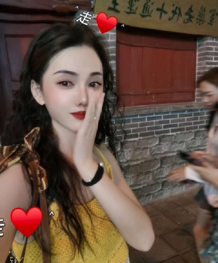 西山异域风情小姐姐