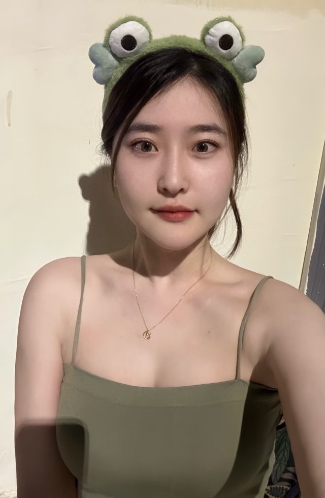 可可小姐姐的大奶子xt