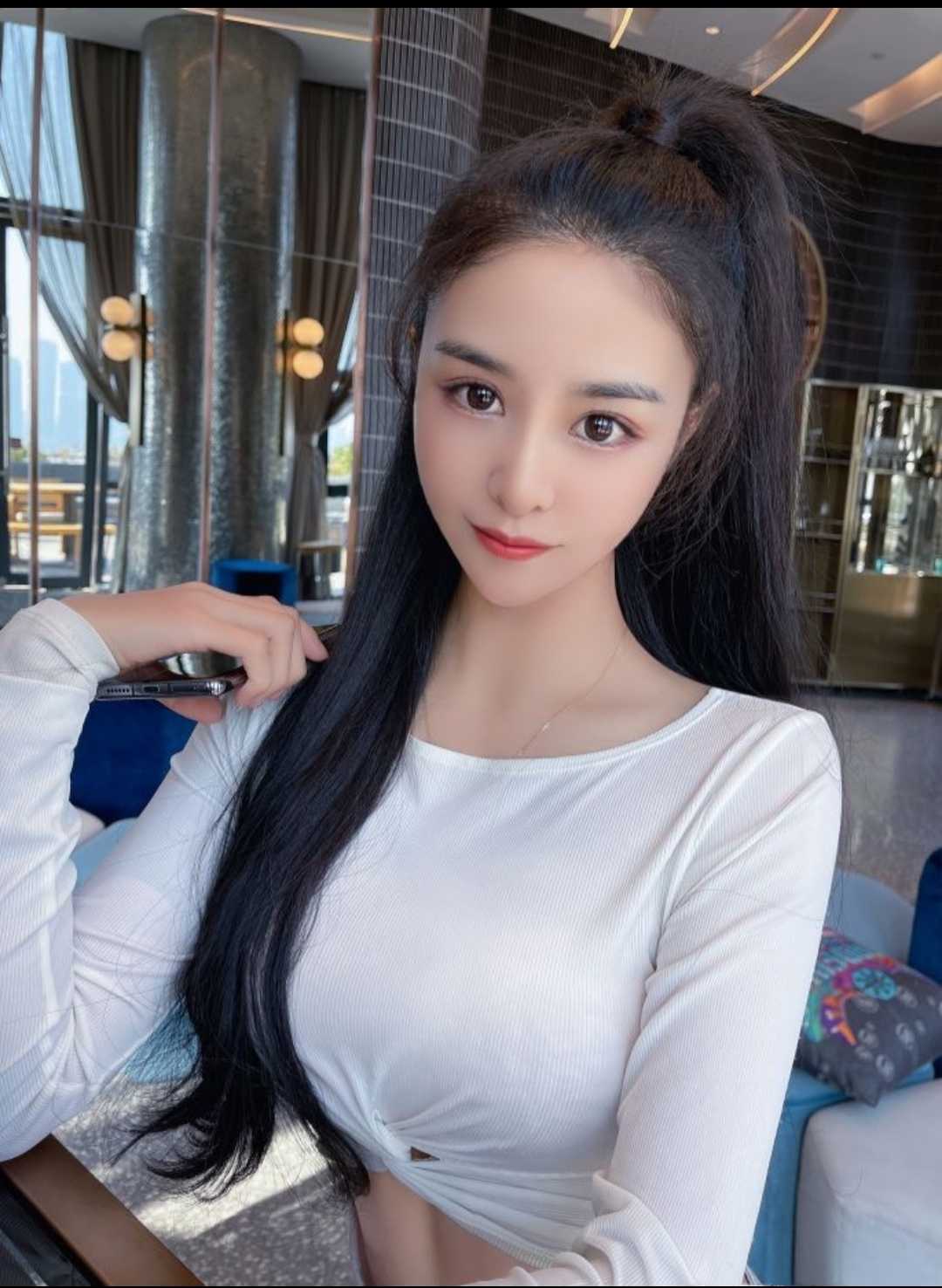 自己兼职，24岁 四川人  163  体重96