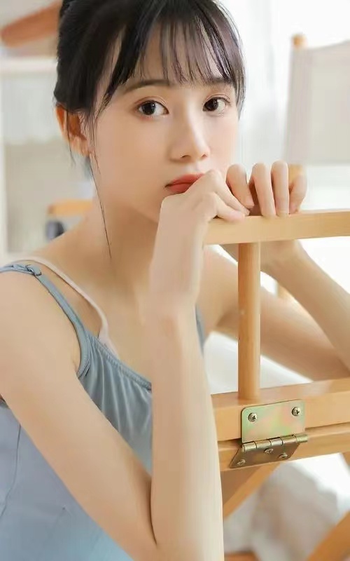 夜里的猫，在线可约