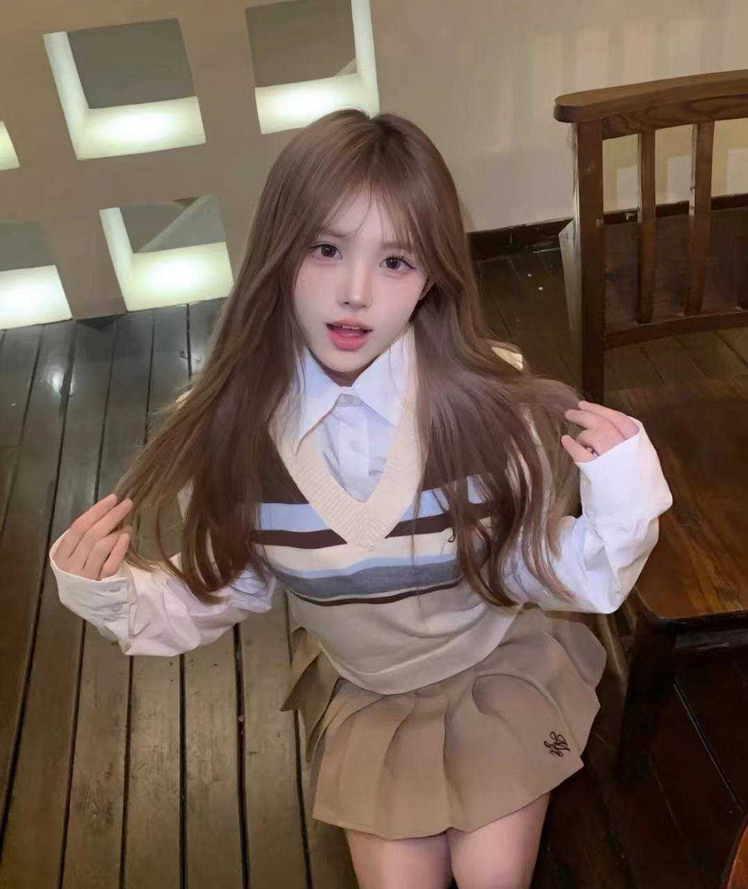 可爱甜美萌妹子