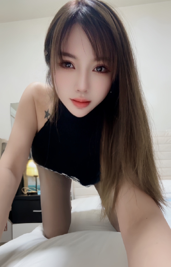 擅 she~吻的甜妹萌萌