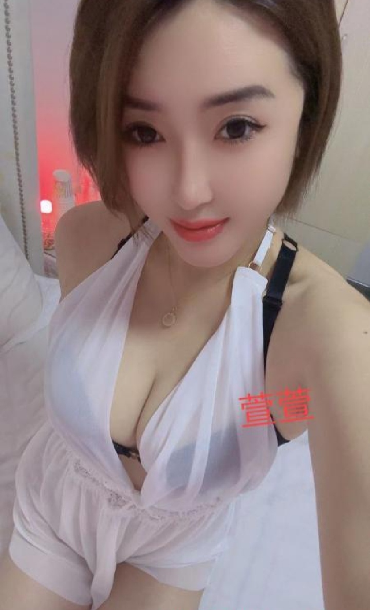 姑苏性感火辣制服人妻