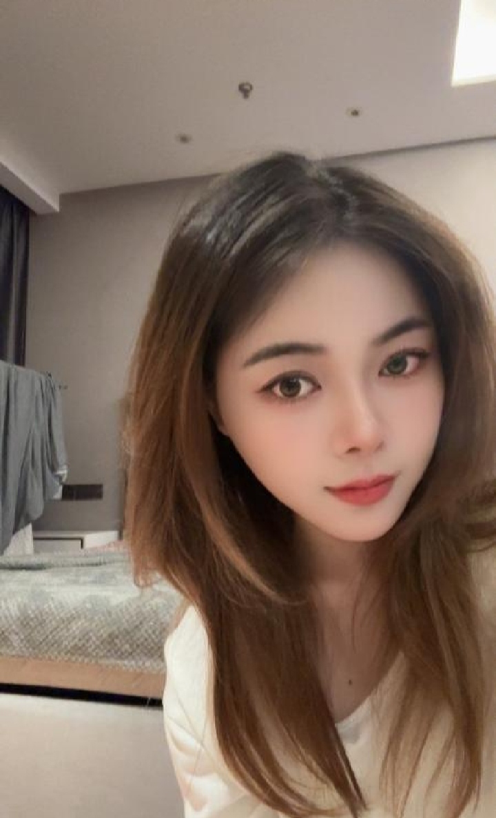 上城漂亮个人服务系老师