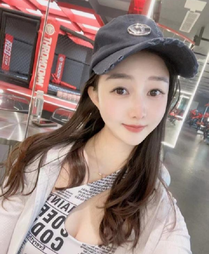 徐汇火辣紧致的健身教练