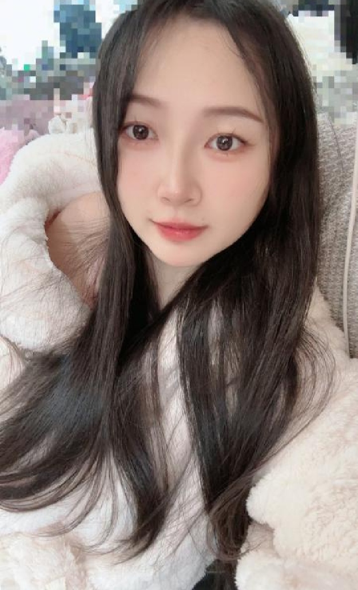 洪山区极品巨乳美妞