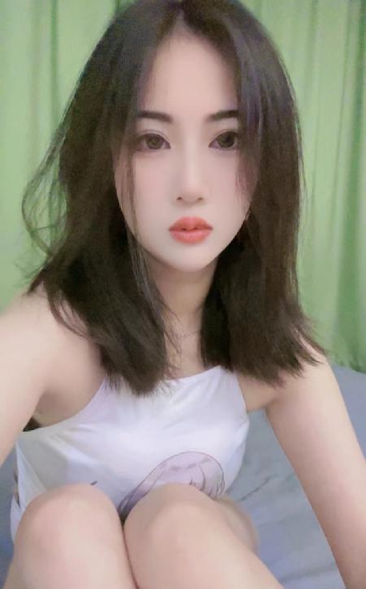 南山大新新鲜宝藏女孩