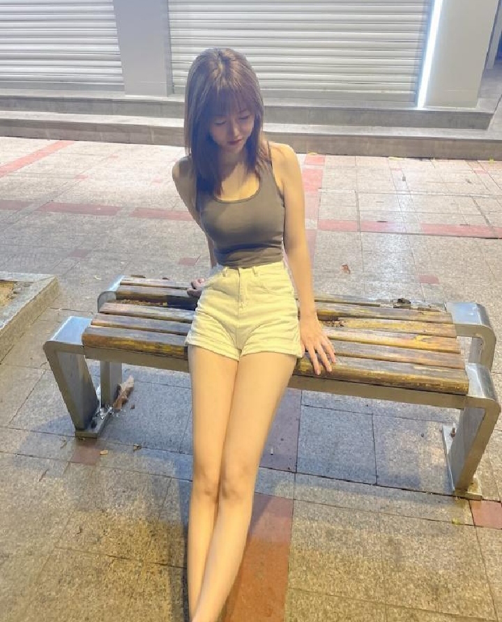 樟木头丰满白嫩小可爱