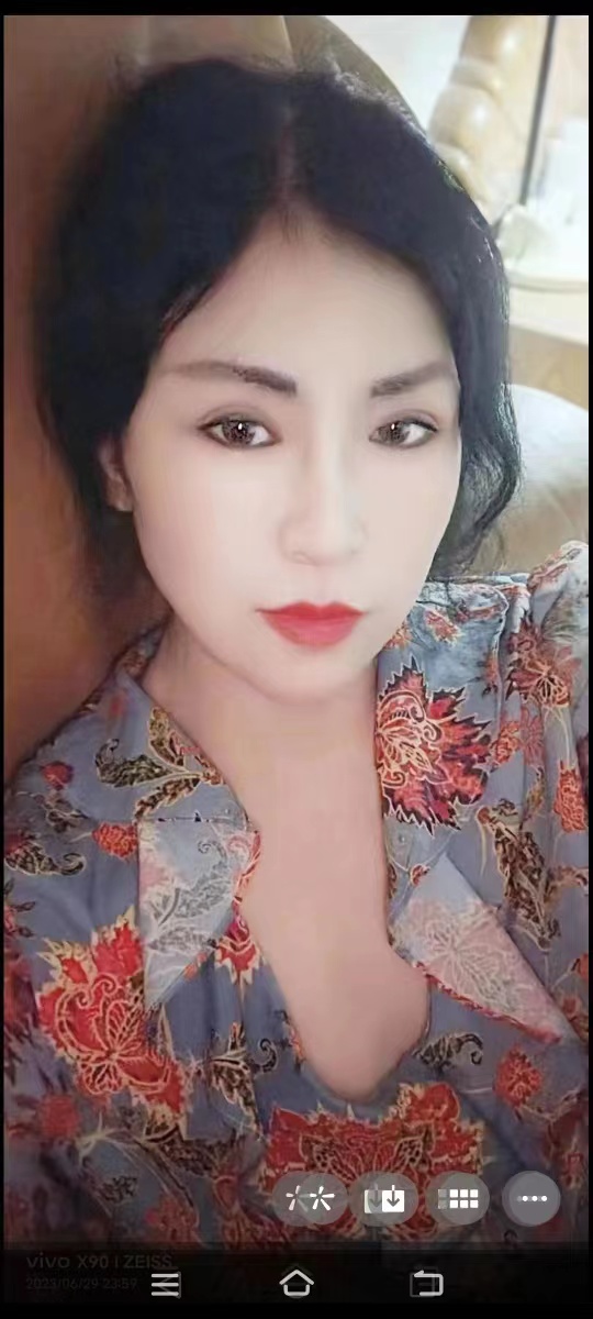 水多很懂男人的少妇