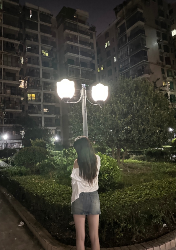 白云诱人白嫩的阳阳