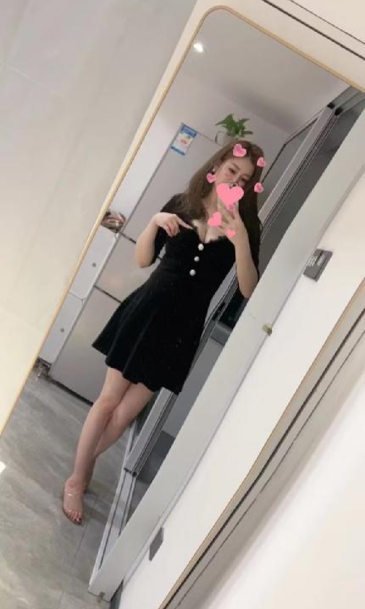 蜀山区性感丰满果果