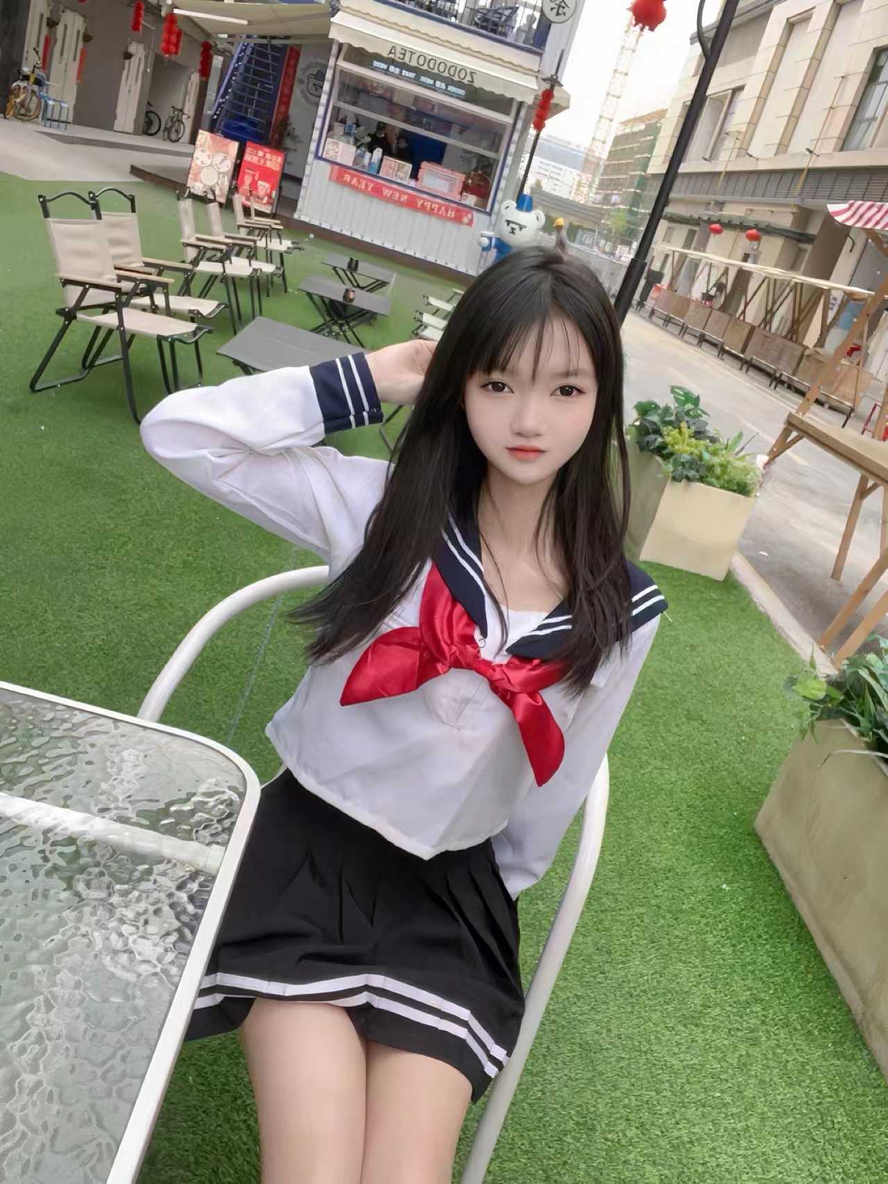 很有气质的小姐姐