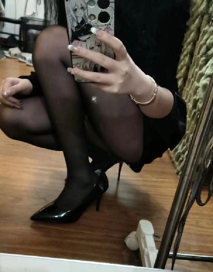 西湖区角色扮演系甜妹