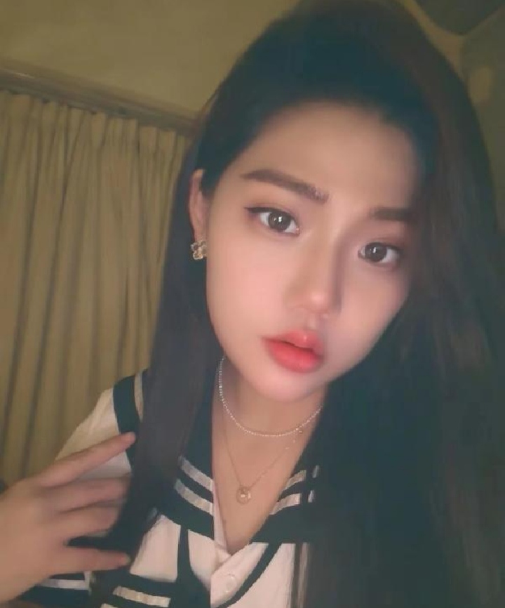 细腰大波制服可可