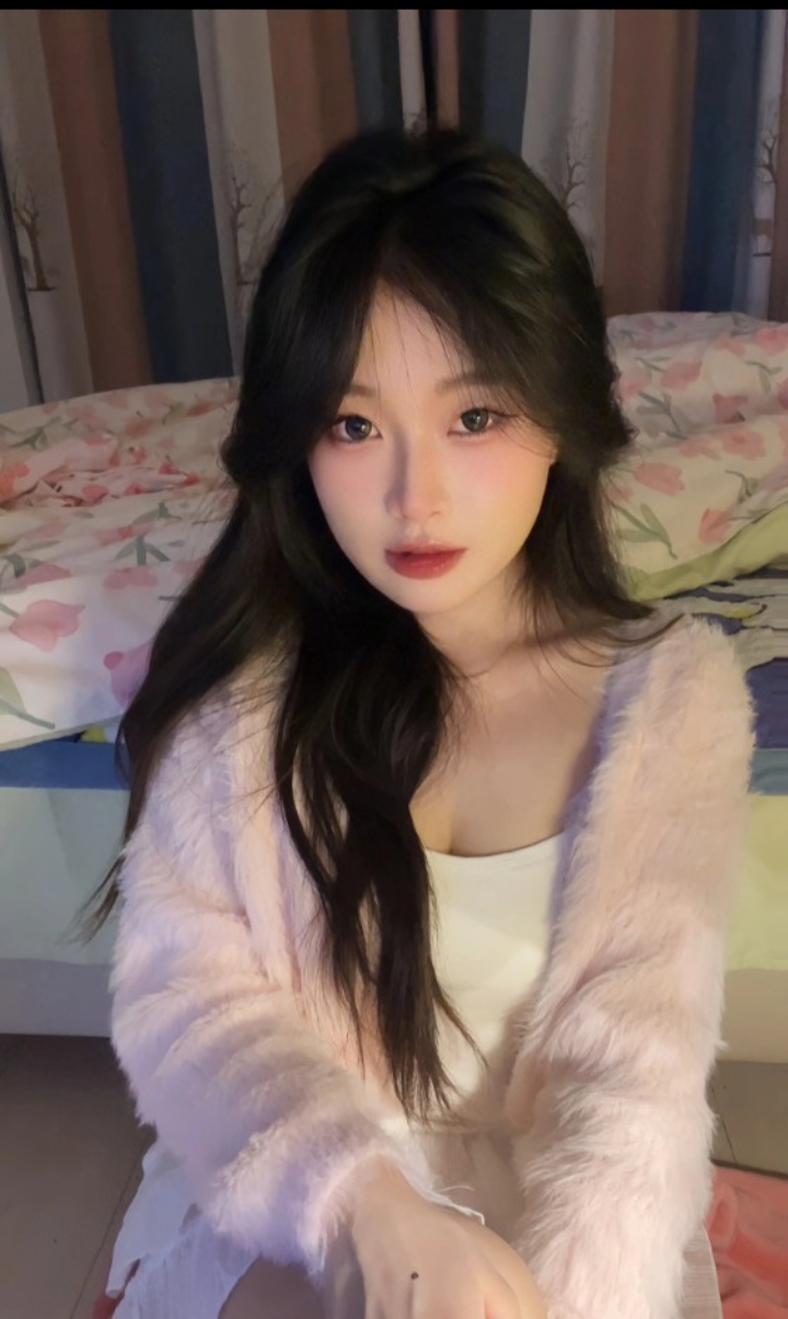 江宁粉嫩多汁小姐姐