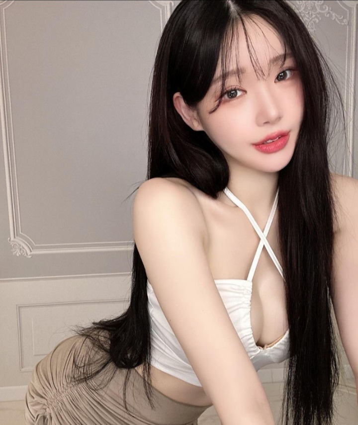 粉嫩性感多水小冰冰