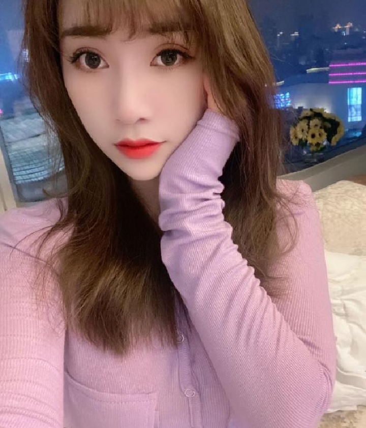 火辣小柳岩相当到位