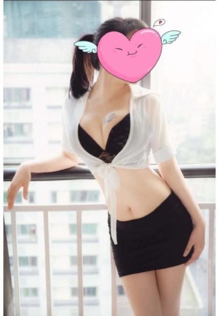 杨家坪火辣身材多多