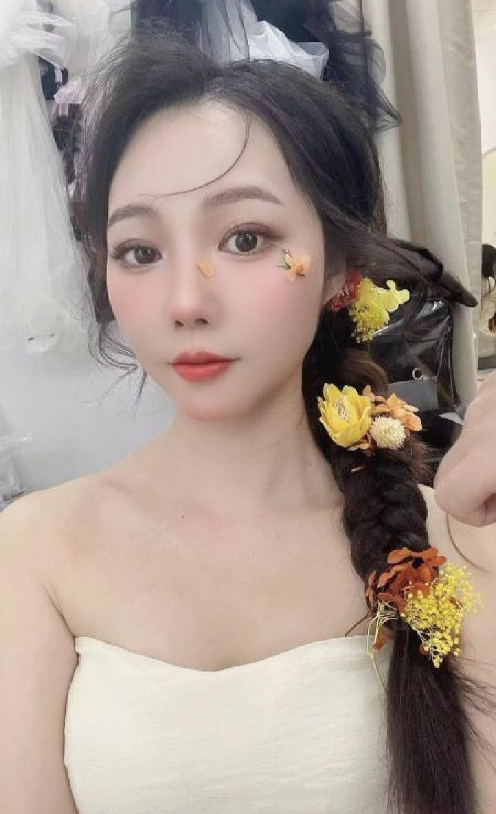 白云服务型兼职小丽