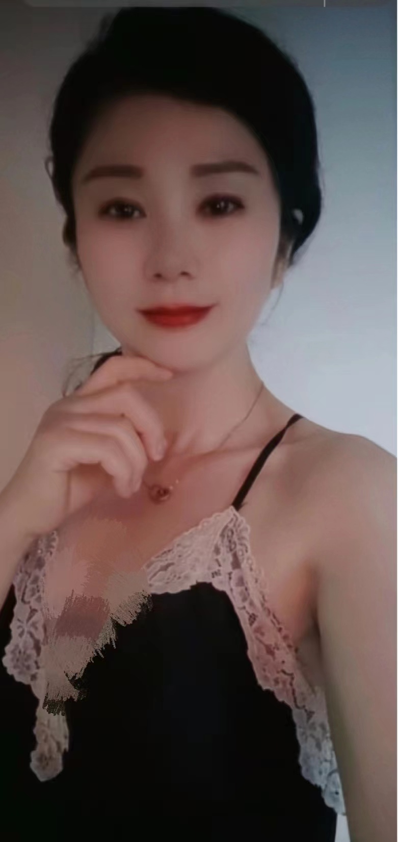 价格不贵服务很棒的姐姐