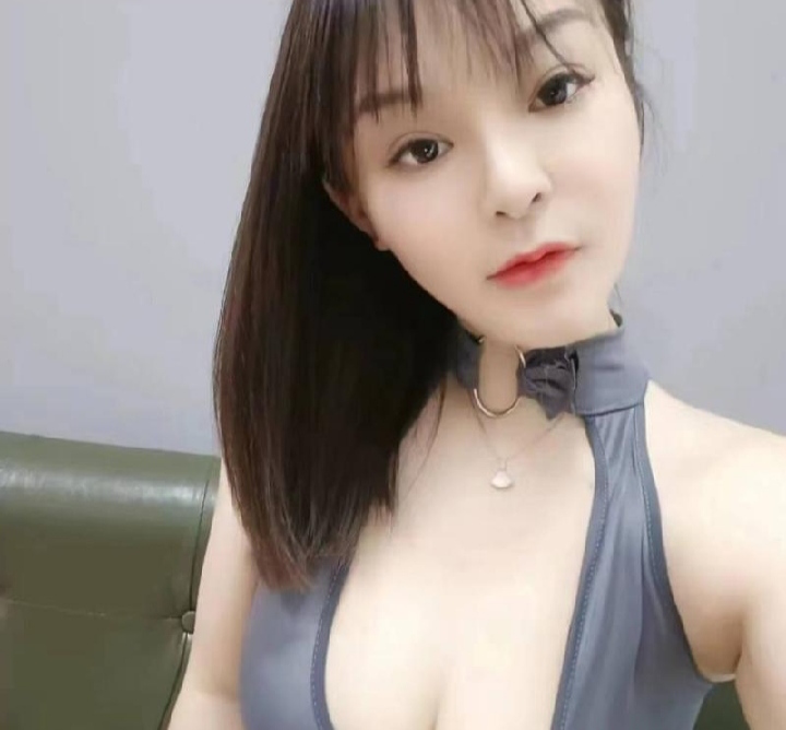 洪山区丰满大胸姐姐