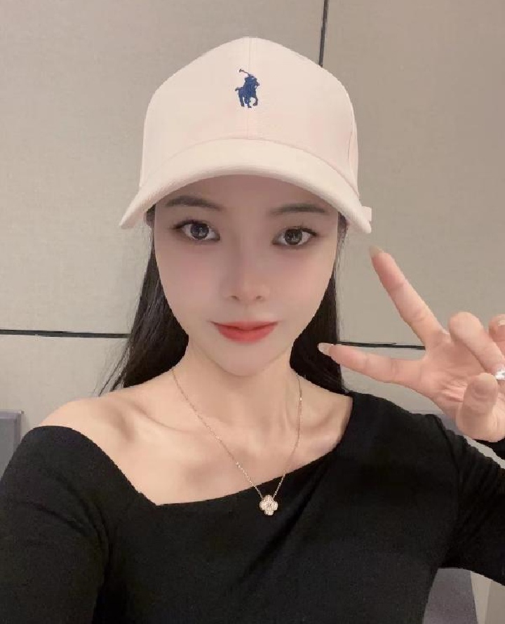 番禺妩媚气质小姐姐