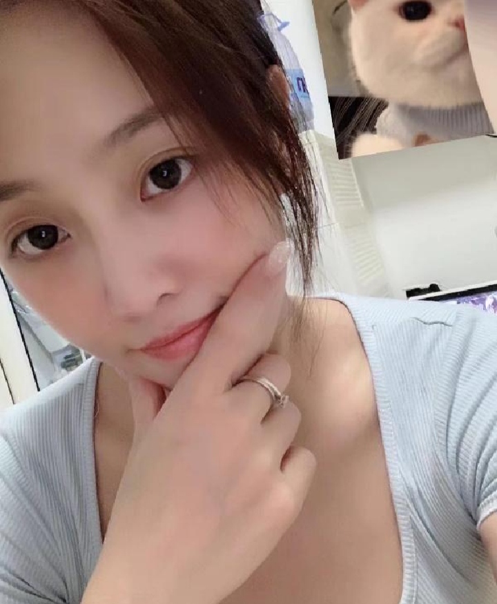 罗湖健身美眉咻咻