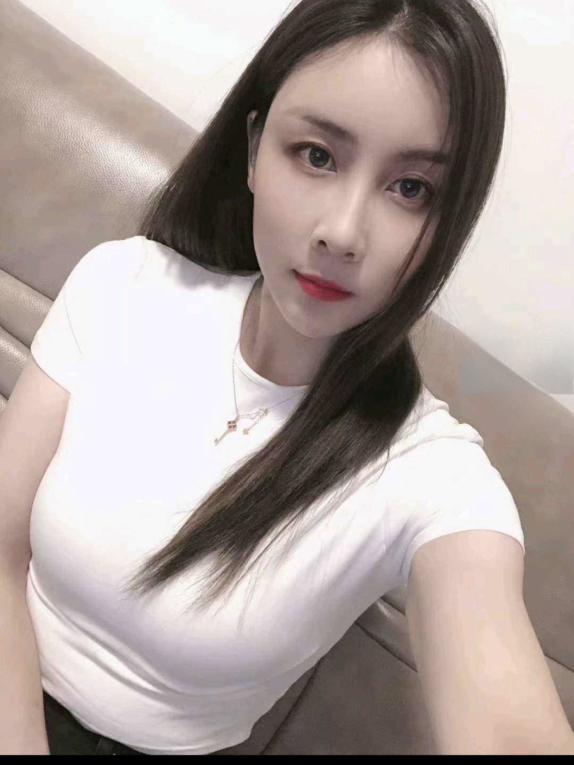 龙华妹子性感迷人非常sao