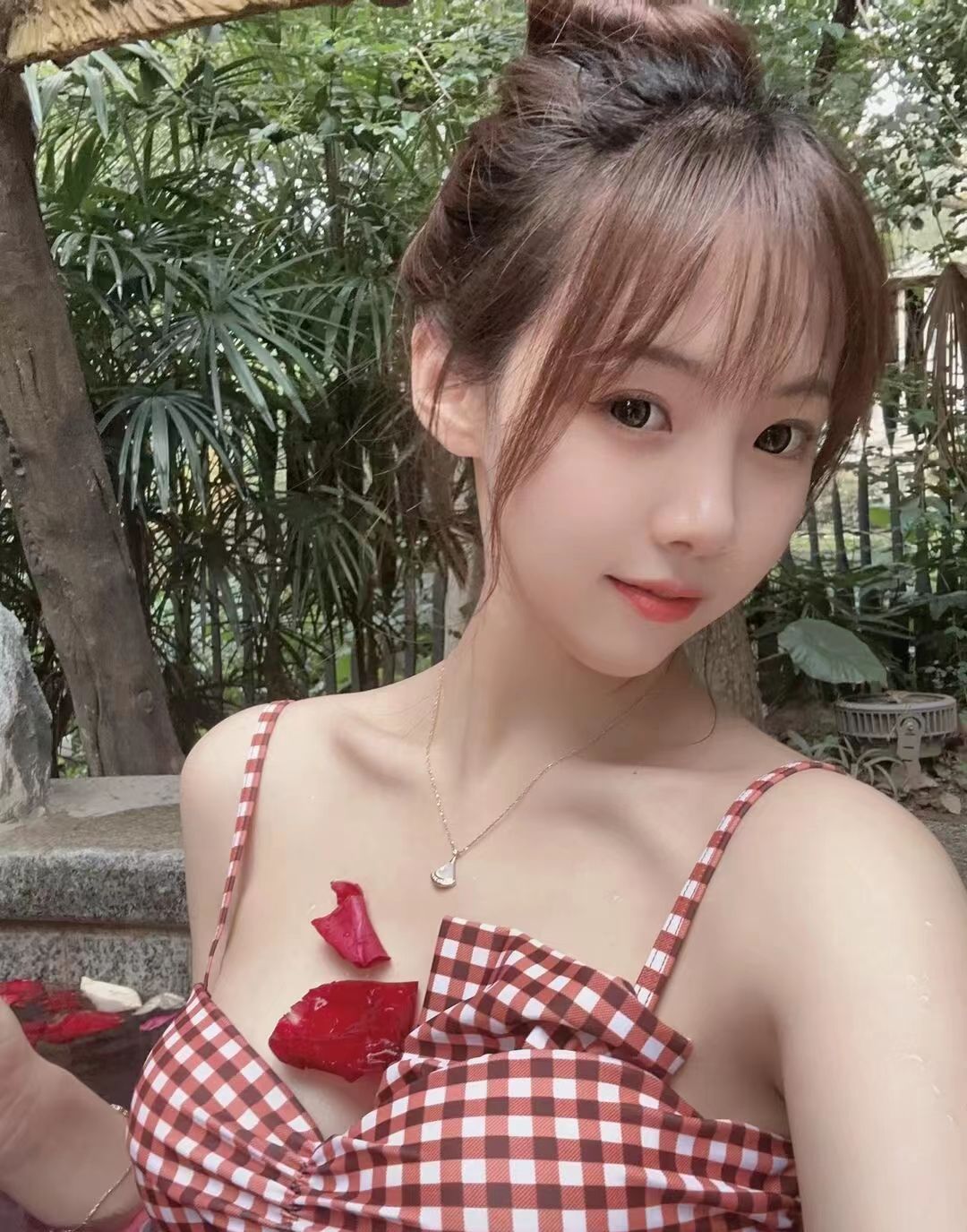 西南三环附近高颜值小妹