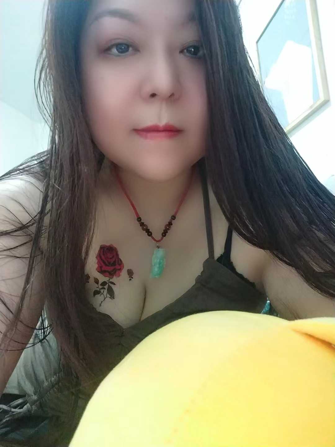 武昌丰满妩媚少妇