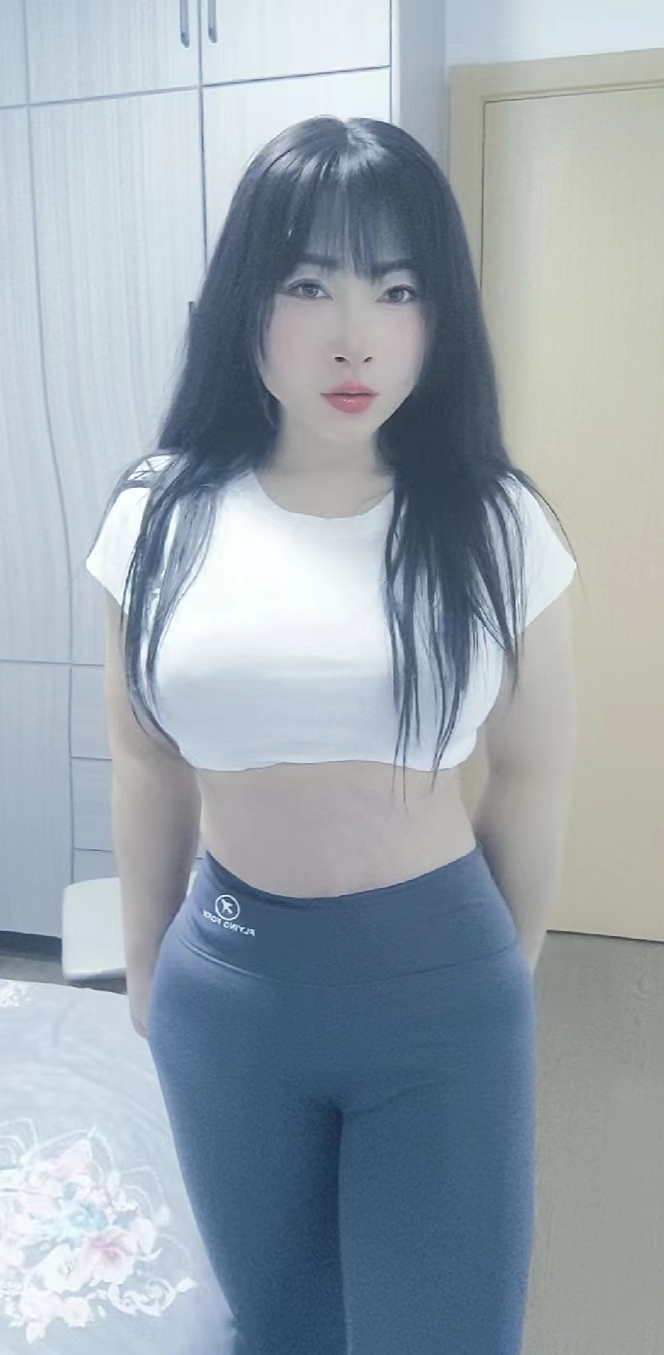 身材不错还有很多Sao话