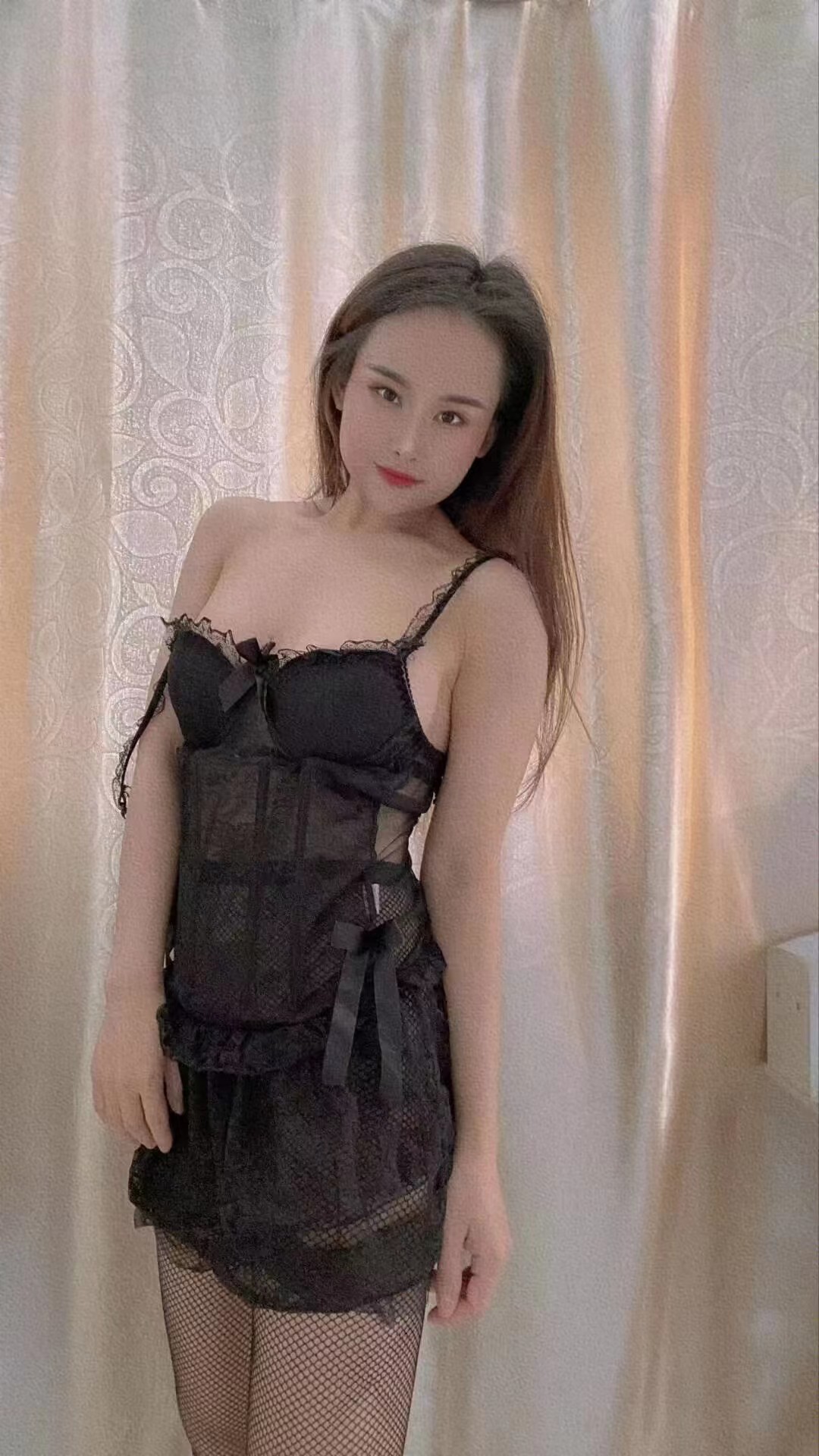 情趣内衣多多的姐姐