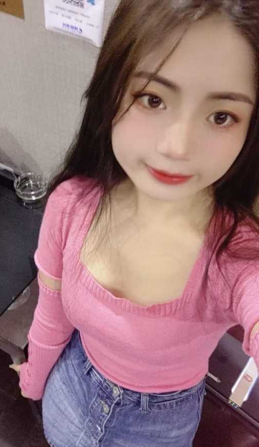 天河区肉肉白嫩小萝莉