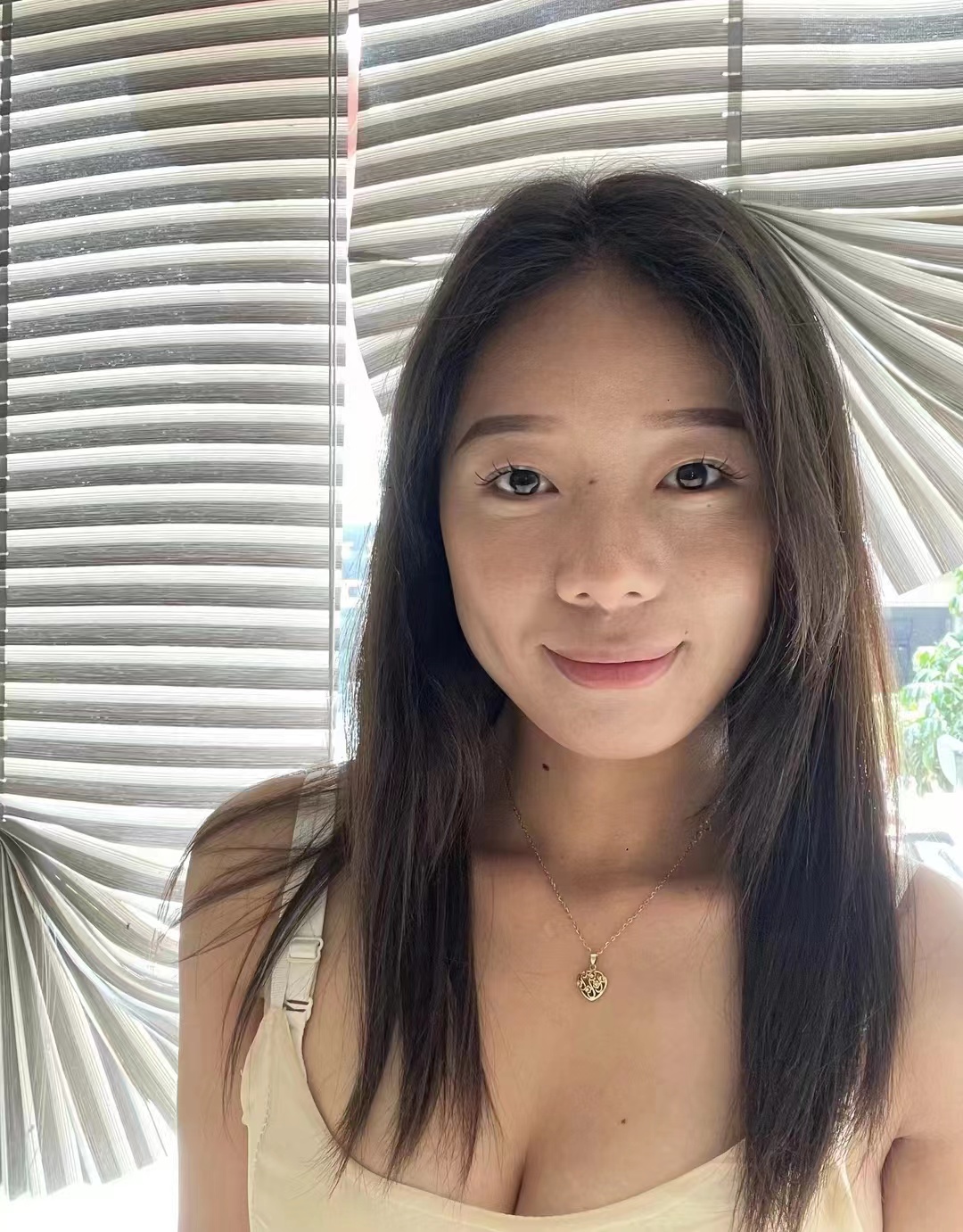 舌头超灵活的妹妹